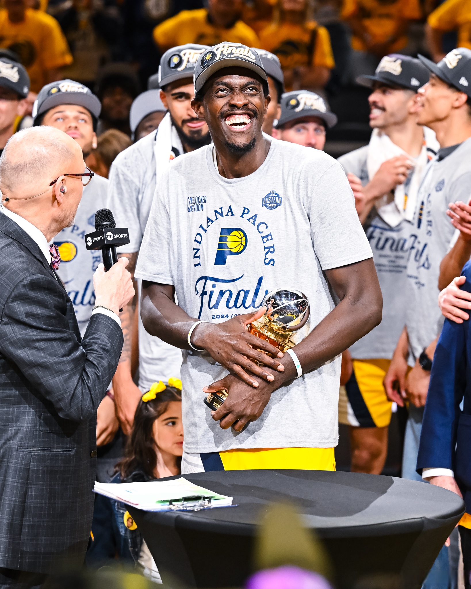 ewc官网平台 -国际比赛日NBA总决赛焦点战，印第安纳步行者再遭质疑，悬念犹存，高层口径保持一致(美国篮球职业联赛总决赛2024最新消息)